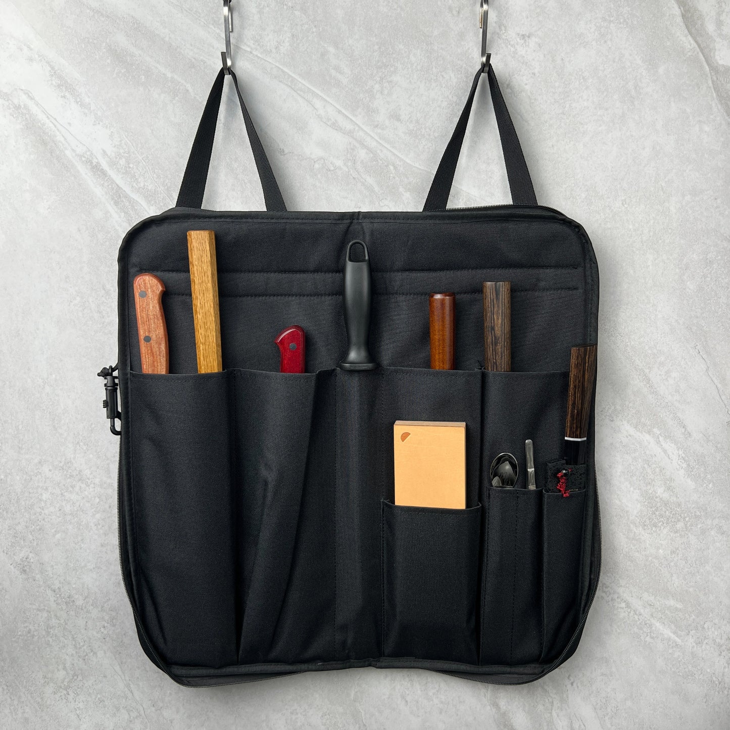 Semiblack 10-Pocket Knife Tote