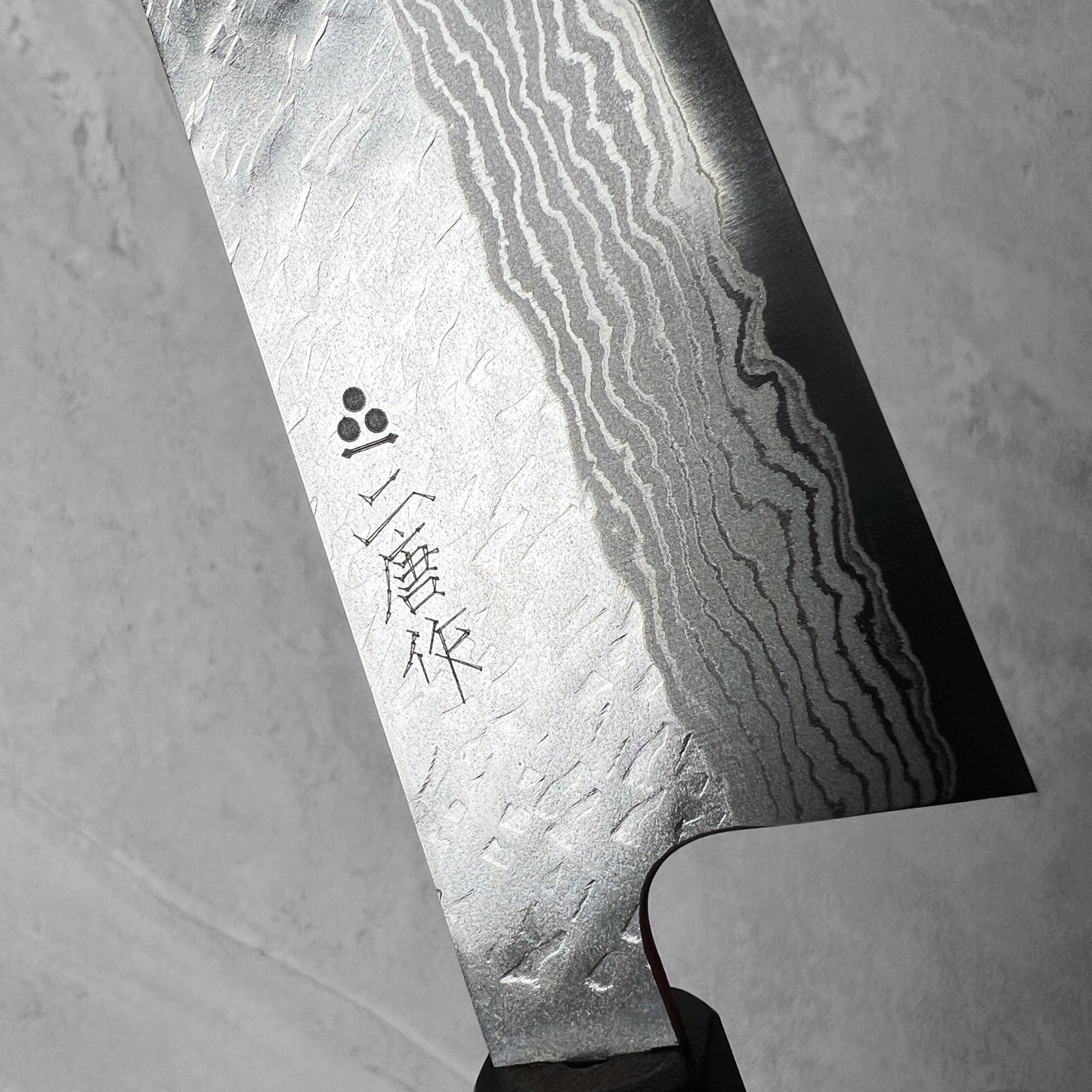 Nigara Hamono VG10 Tsuchime Damascus Santoku 180mm